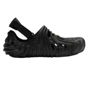 کراکس صالحه بمباری مشکی